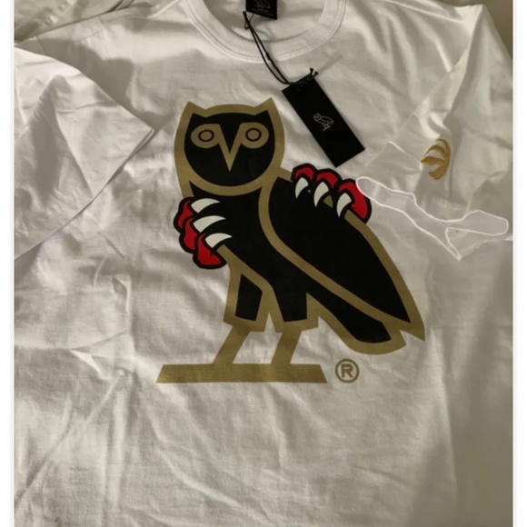 October’s Very Own OVO x Raptors Jurassic Park Owl Tee White Size M Brand New - Picture 2 of 3